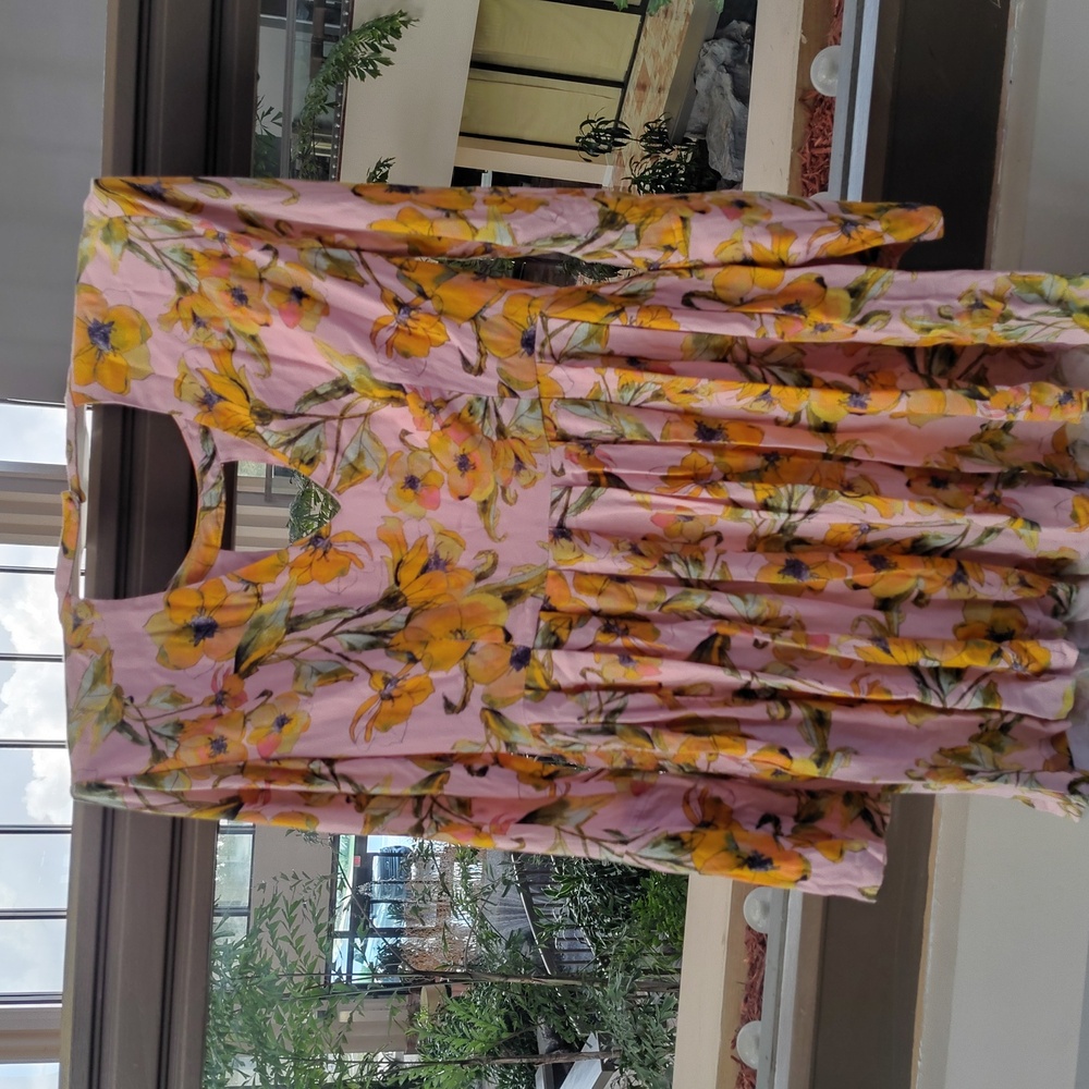 FREE PEOPLE FLOWY BELL SLEEVE DRESS WITH V CUT-OUTS FRONT & BACK WOMEN'S Size 8 - Picture 7 of 11